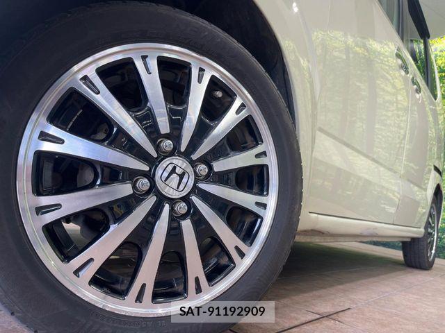 Honda N BOX 2013-12 7878184-12