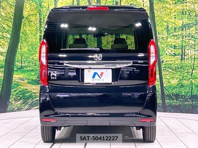 Honda N BOX 2021-12 7878127-14