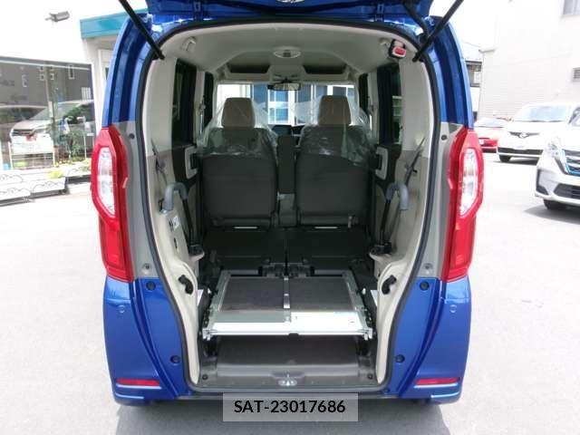 Honda N BOX 2019-06 7903077-15