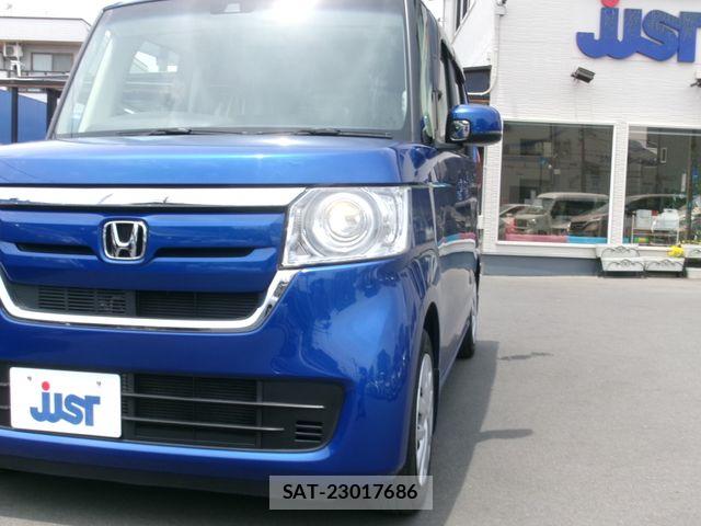 Honda N BOX 2019-06 7903077-23