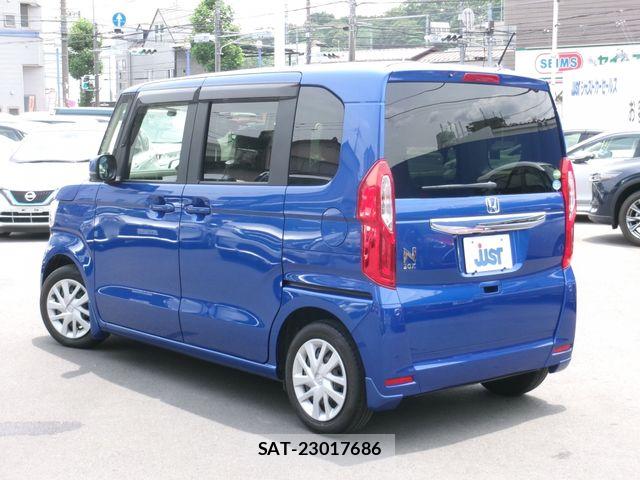 Honda N BOX 2019-06 7903077-3