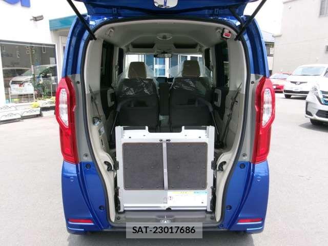 Honda N BOX 2019-06 7903077-8