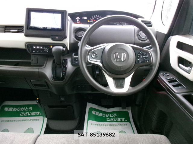 Honda N BOX 2022-07 7903084-16