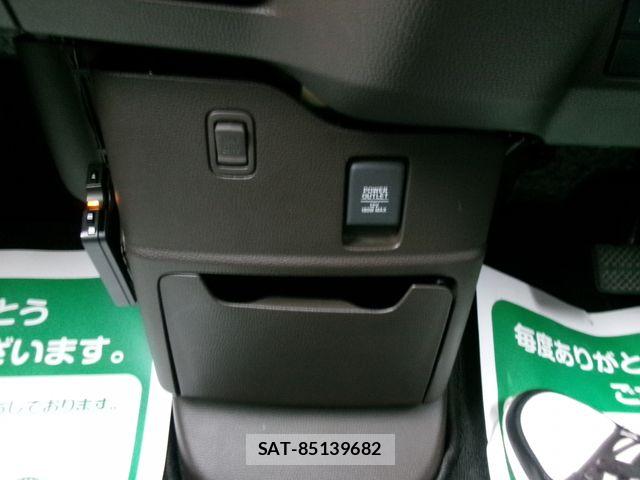 Honda N BOX 2022-07 7903084-22