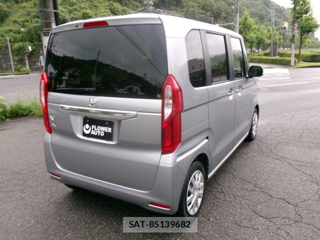 Honda N BOX 2022-07 7903084-4