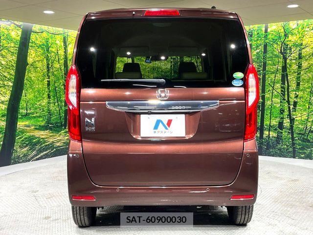 Honda N BOX 2021-04 7903078-14