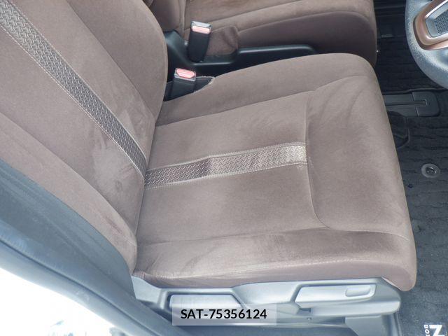 Honda N BOX 2019-01 7903076-16