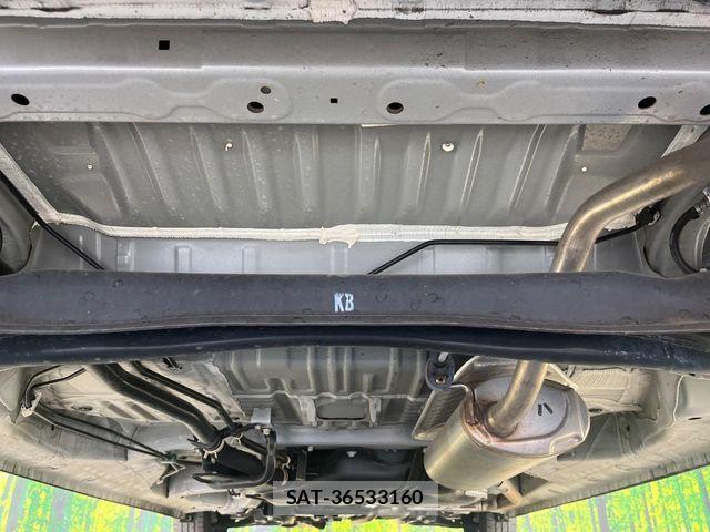 Honda N BOX 2023-11 7962756-18