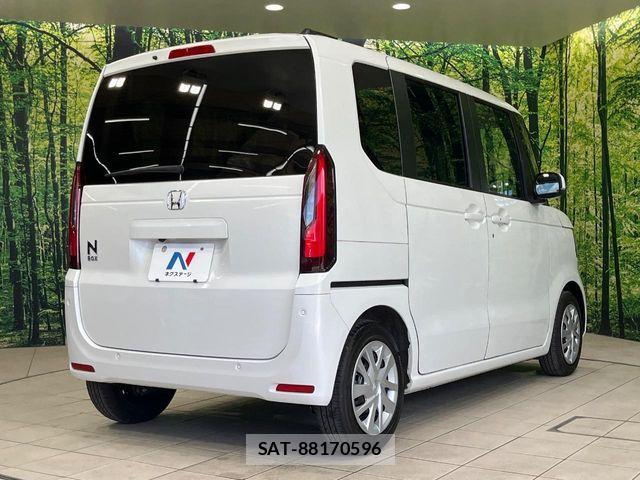 Honda N BOX 2024-06 7962749-16