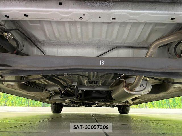 Honda N BOX 2020-01 7962804-18
