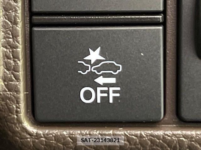 Honda N BOX 2022-03 7962780-4