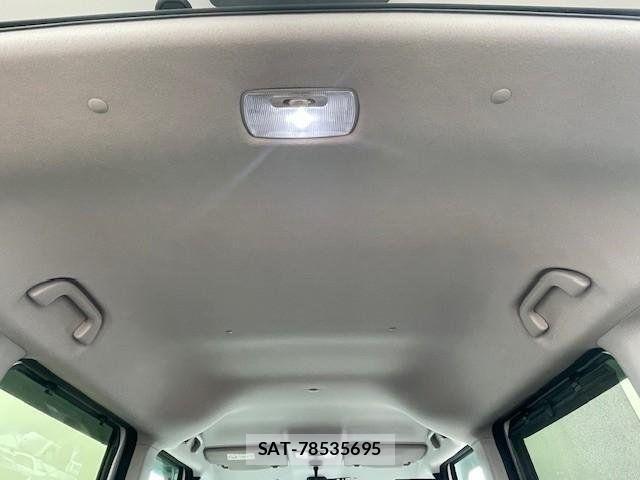 Honda N BOX 2017-07 7962824-11
