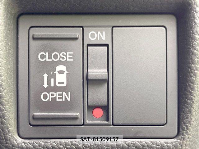 Honda N BOX 2019-01 7962795-3