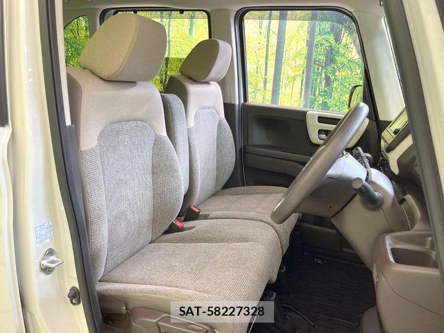 Honda N BOX 2023-08 7962788-7