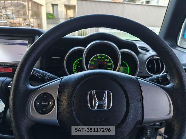 Honda N BOX 2013-12 7962821-26