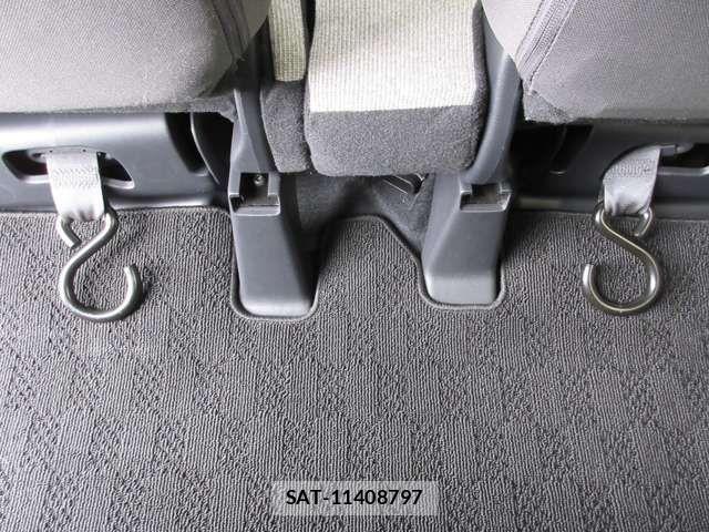 Honda N BOX 2024-03 7962771-11