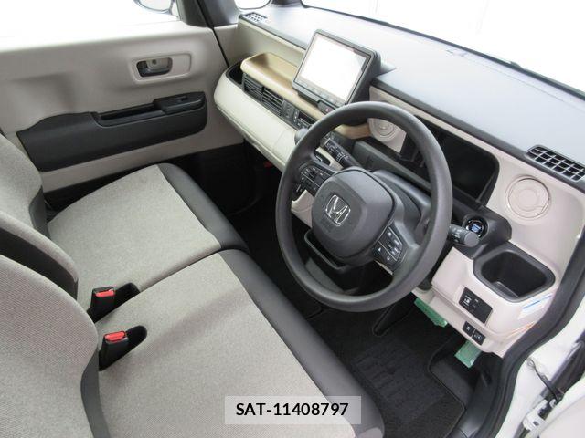 Honda N BOX 2024-03 7962771-17