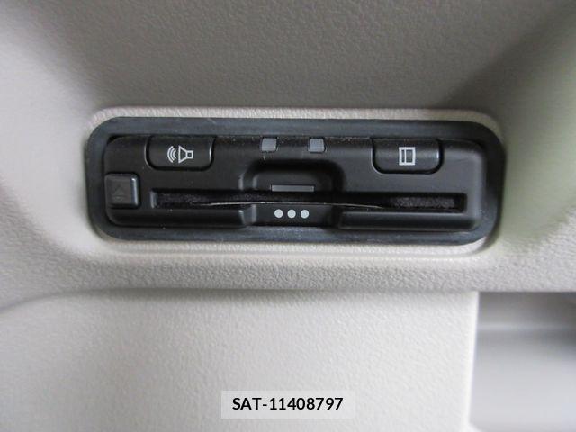 Honda N BOX 2024-03 7962771-21