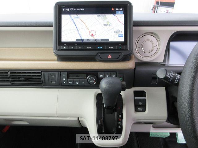 Honda N BOX 2024-03 7962771-23