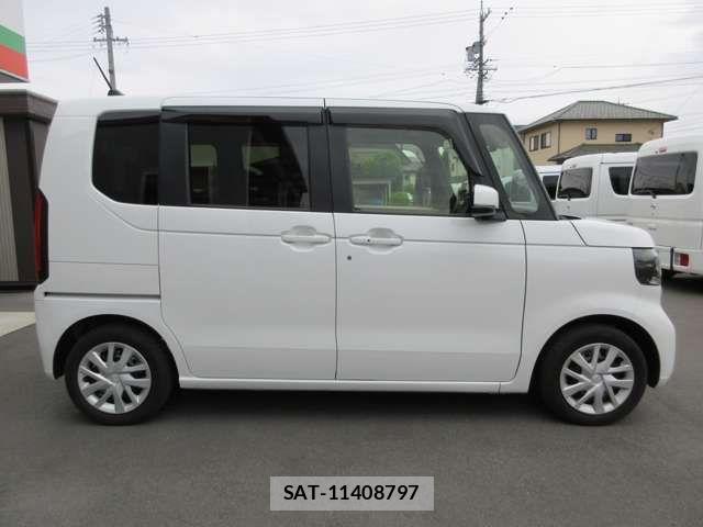 Honda N BOX 2024-03 7962771-3