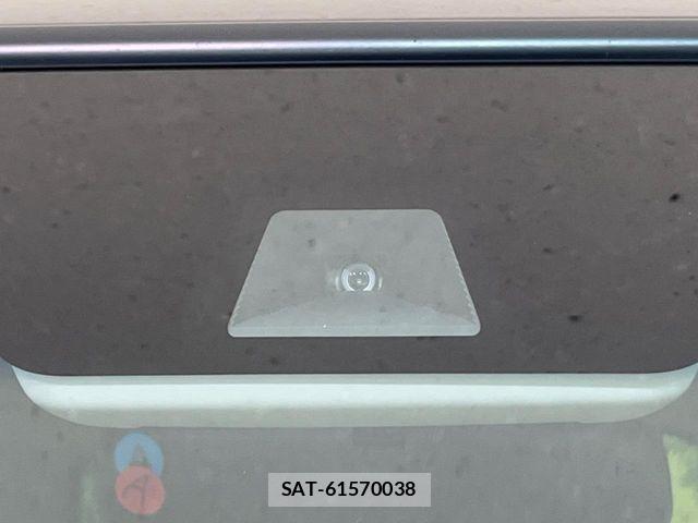 Honda N BOX 2023-11 7962774-5
