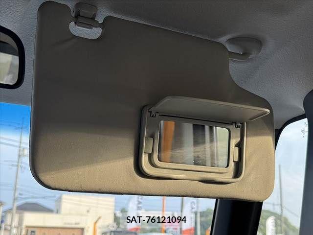 Honda N BOX 2013-09 7962837-29