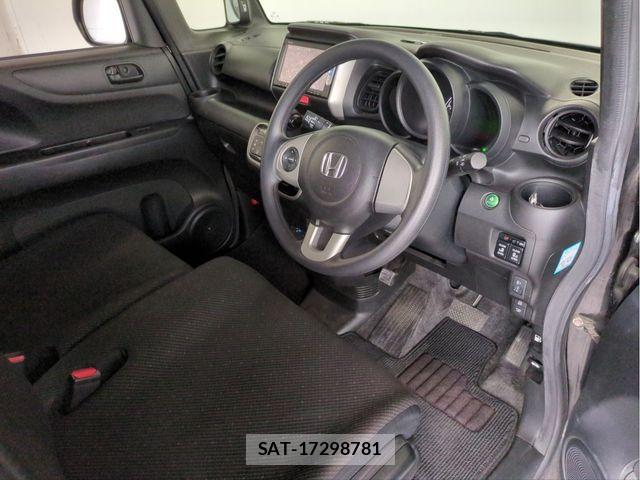 Honda N BOX 2014-08 7962827-24