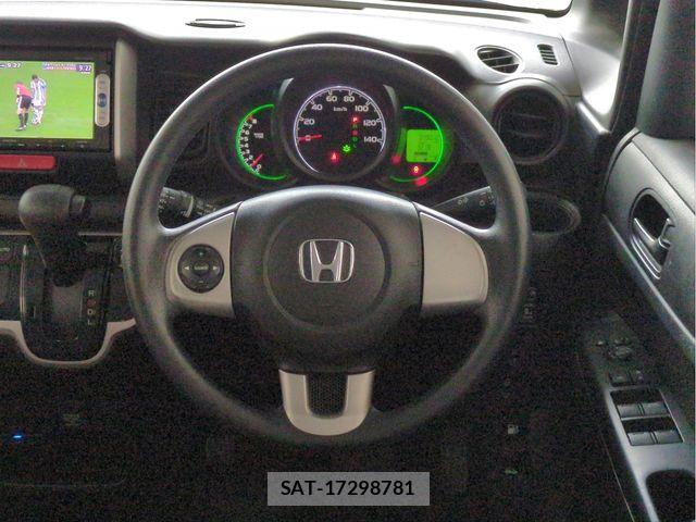 Honda N BOX 2014-08 7962827-8