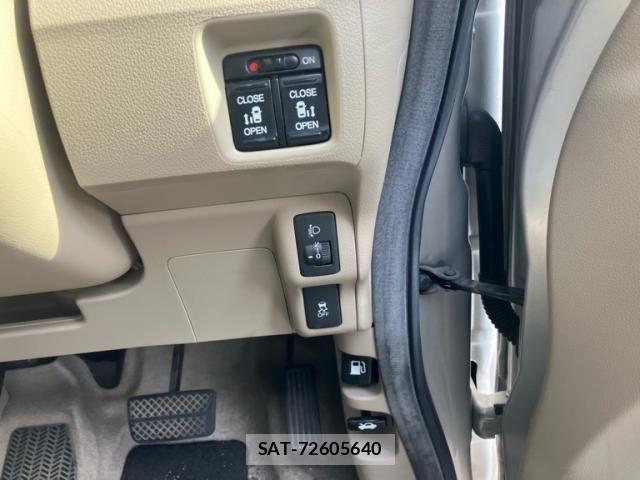 Honda N BOX 2012-05 7962833-10