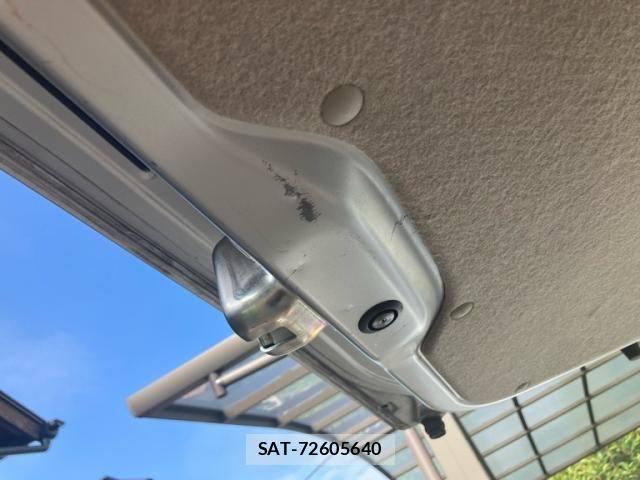 Honda N BOX 2012-05 7962833-19