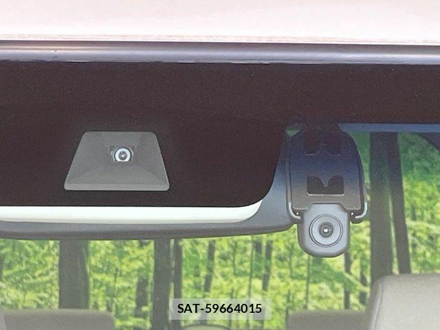 Honda N BOX 2022-04 7962797-4