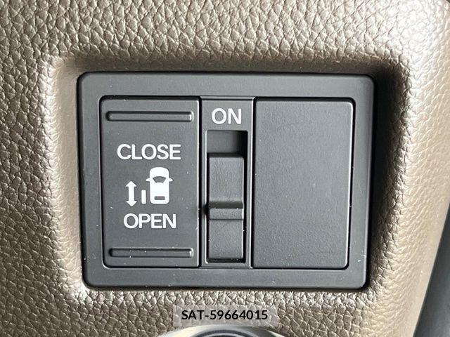 Honda N BOX 2022-04 7962797-5