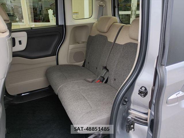 Honda N BOX 2018-07 7962819-11