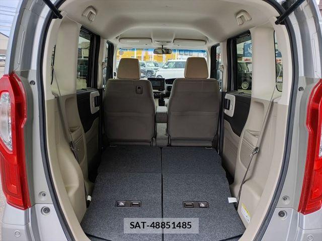 Honda N BOX 2018-07 7962819-13
