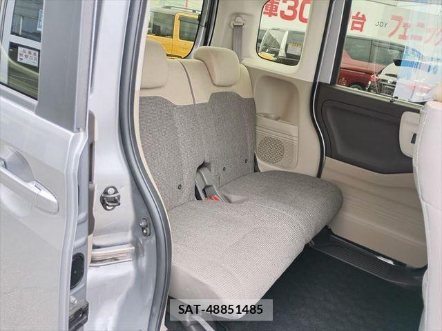 Honda N BOX 2018-07 7962819-16