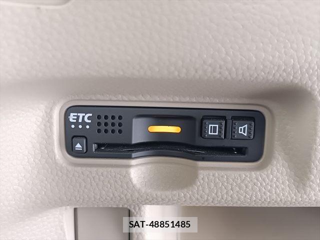 Honda N BOX 2018-07 7962819-22