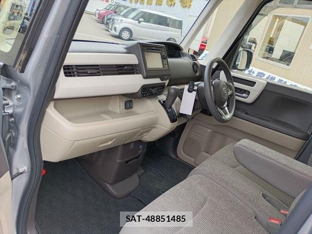 Honda N BOX 2018-07 7962819-8
