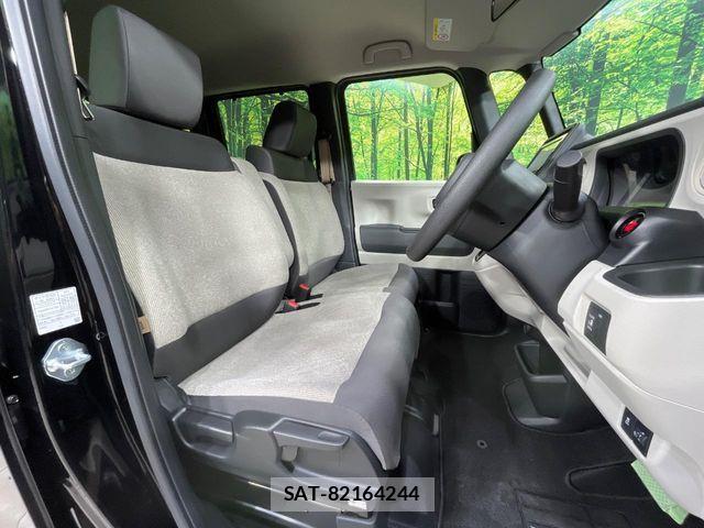 Honda N BOX 2024-10 7962752-7