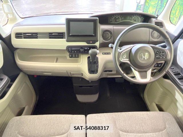 Honda N BOX 2020-06 7962817-1