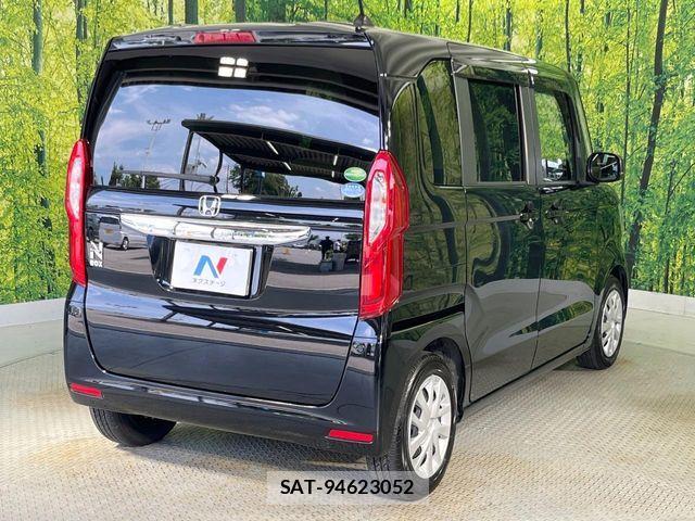 Honda N BOX 2020-03 7962815-17