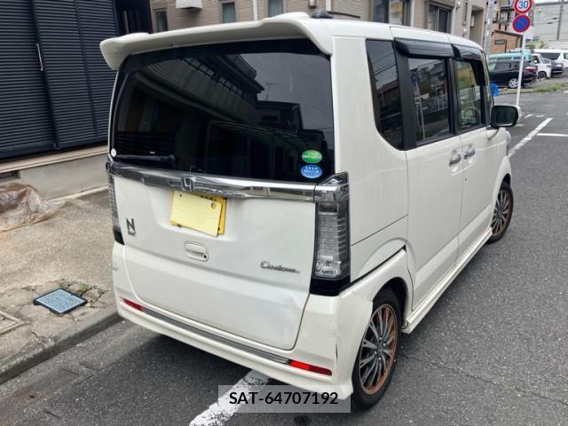 Honda N BOX 2017-07 7962838-2