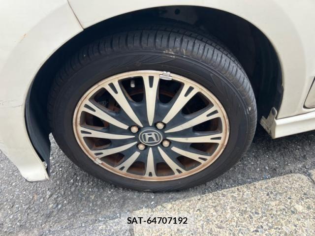 Honda N BOX 2017-07 7962838-7