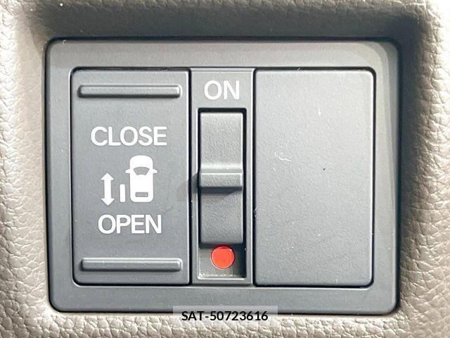 Honda N BOX 2021-11 7962813-4
