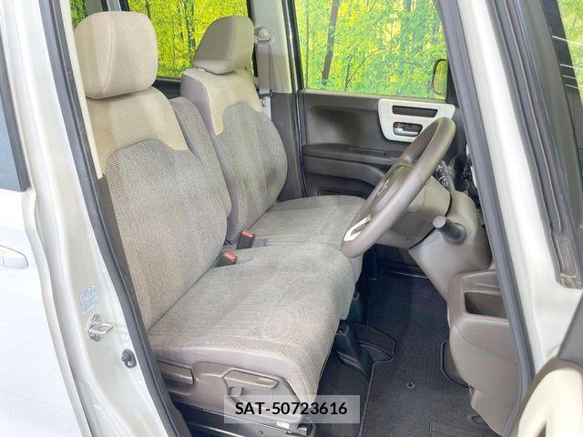 Honda N BOX 2021-11 7962813-7