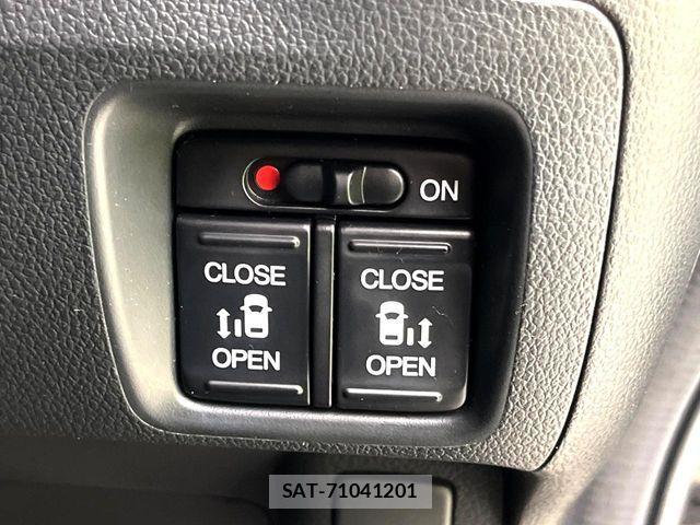 Honda N BOX 2013-01 7962818-4