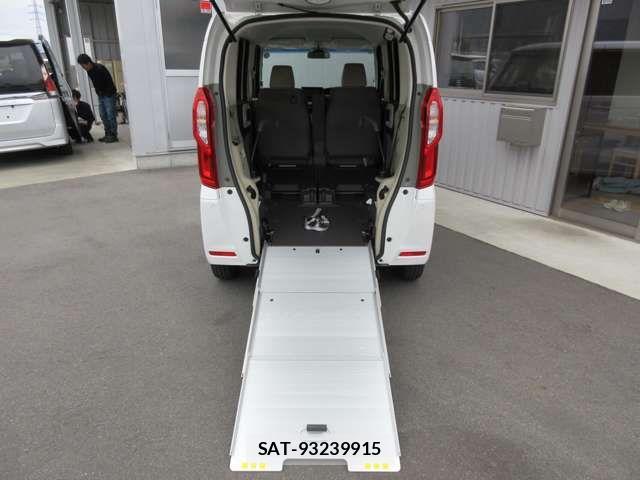 Honda N BOX 2019-02 7962808-9