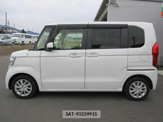 Honda N BOX 2019-02 7962808-7