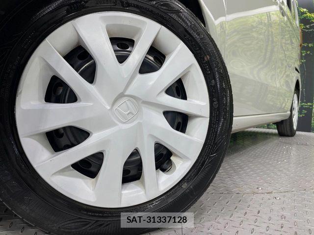 Honda N BOX 2022-03 7962792-12