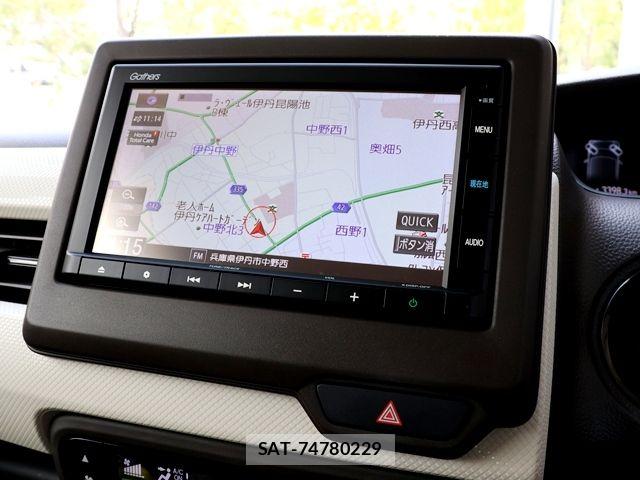 Honda N BOX 2022-04 7962794-15