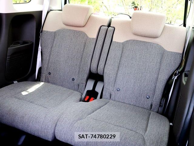 Honda N BOX 2022-04 7962794-27